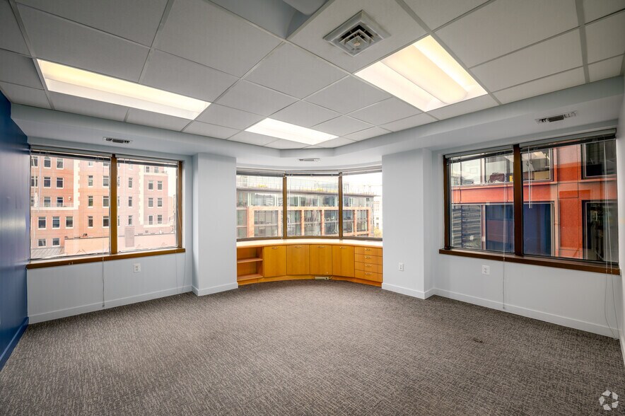 More Photos Of 1710 Rhode Island Ave NW, Washington Office For Lease