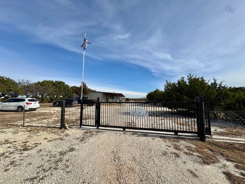 More Photos Of 8895 US-67 Hwy, Cleburne Trailer Camper Park For Sale