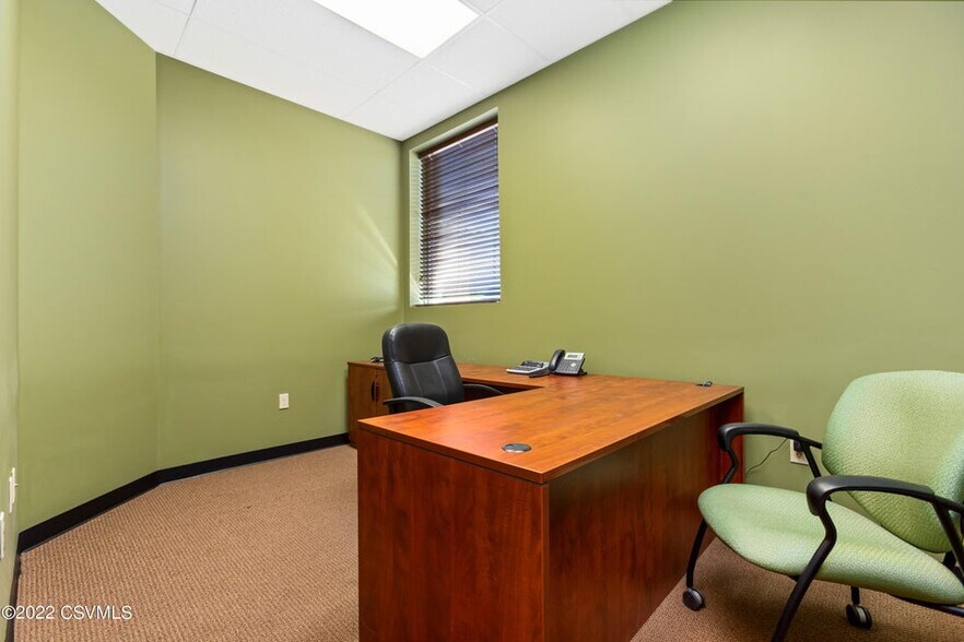 More Photos Of 170 E 9th St, Bloomsburg Office For Sale