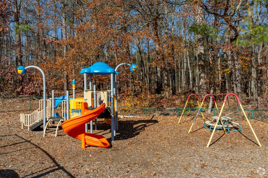 More Photos Of 4375 Cascade Rd, Atlanta Apartments For Sale