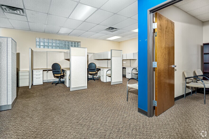 More Photos Of 1300 Teasley Ln, Denton Office For Sale