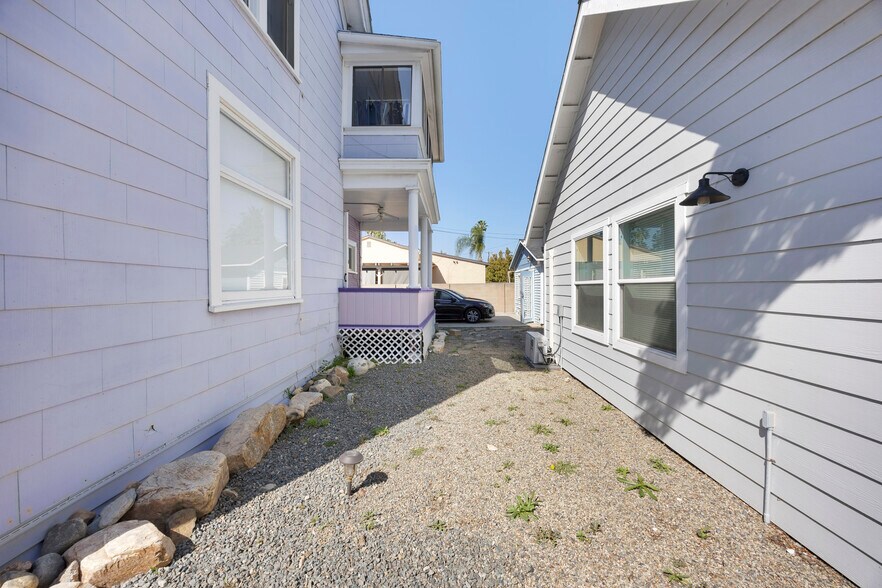 More Photos Of 461 N Citrus St, Orange Apartments For Sale
