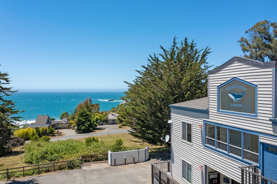 More Photos Of 39000 Highway 1, Gualala Medical For Sale