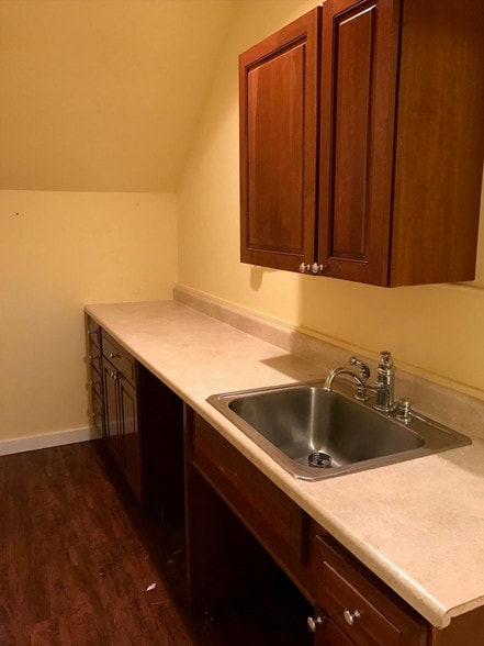 More Photos Of 72 Park St, New Canaan Office For Lease