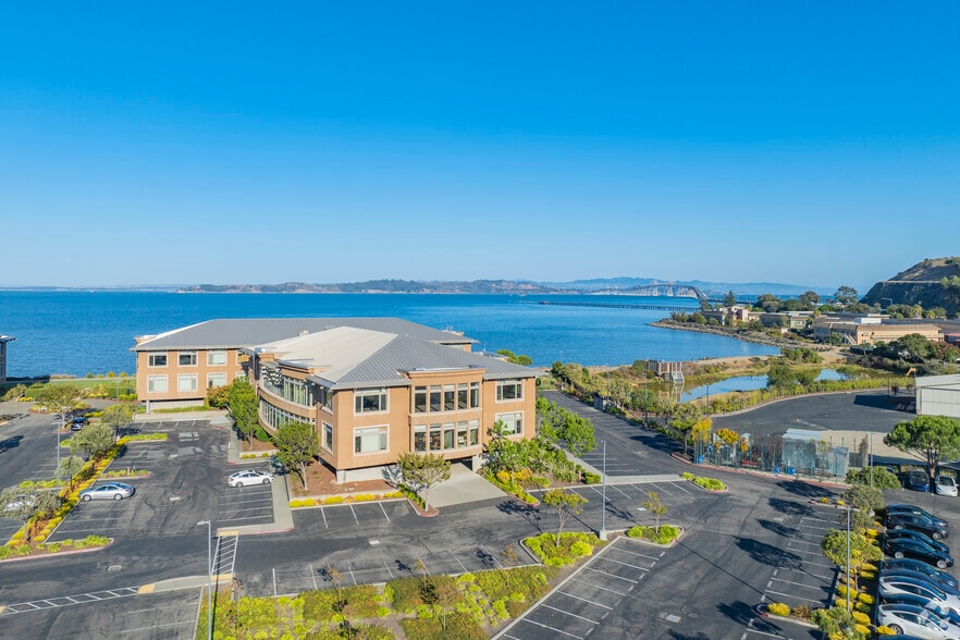 More Photos Of 2350 Kerner Blvd, San Rafael Unknown For Lease