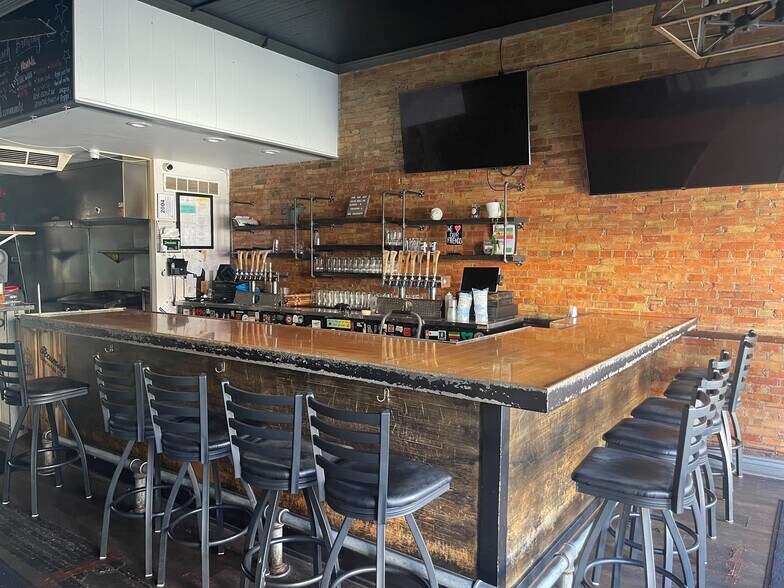 More Photos Of 124-128 W Chicago Blvd, Tecumseh Storefront Retail Residential For Lease