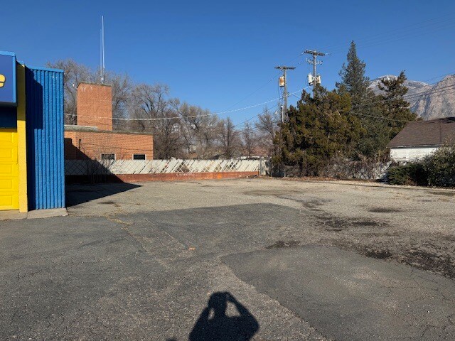 More Photos Of 380 Washington Blvd, Ogden General Retail For Lease