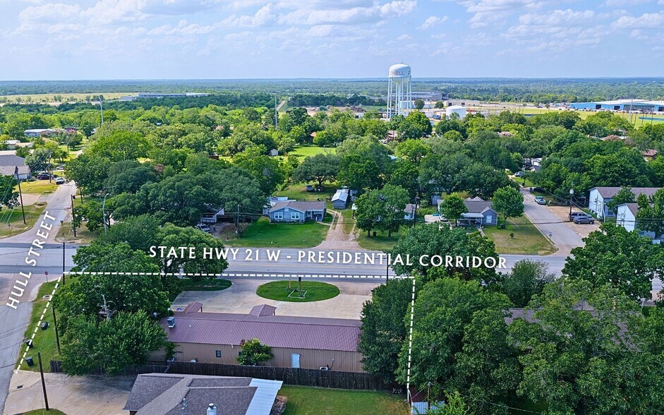 More Photos Of 1707 State Highway 21 W, Caldwell Office For Sale