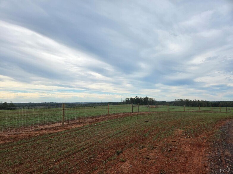 More Photos Of Glenmore Road, Scottsville Land For Sale