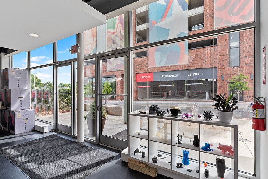 More Photos Of 211 Rigsbee Ave, Durham Office For Lease