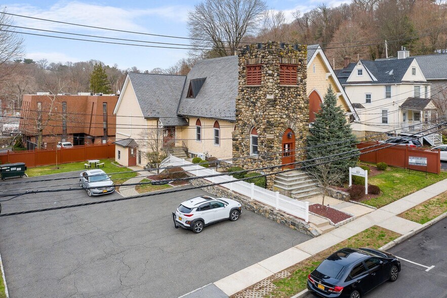 More Photos Of 27 Cleveland St, Valhalla Loft Creative Space For Sale