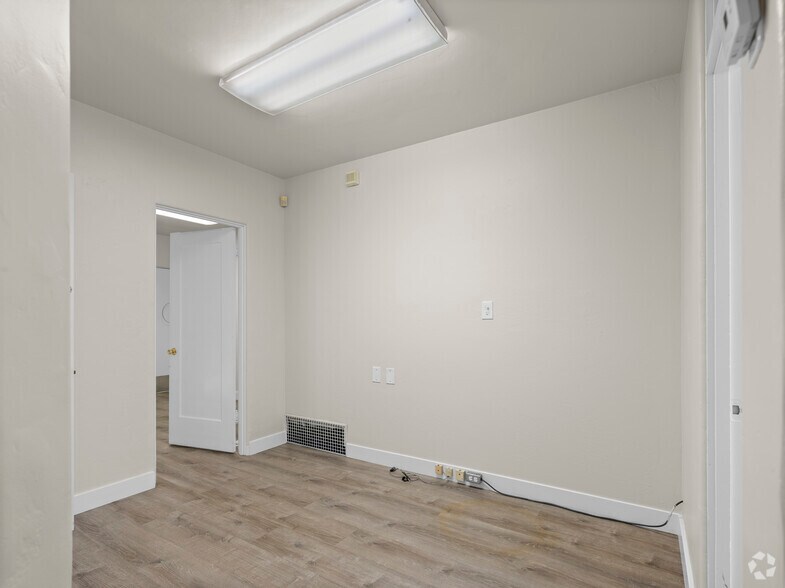 More Photos Of 652-670 E Santa Clara St, San Jose Medical For Sale