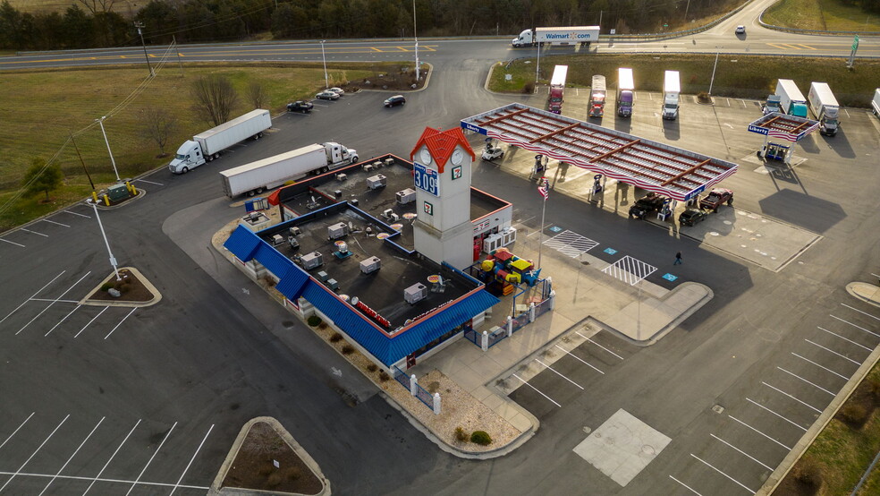 More Photos Of 10937 N Valley Pike, Broadway Restaurant For Lease