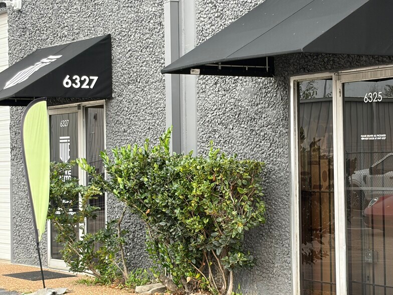 More Photos Of 6315-6331 Skyline Dr, Houston Distribution For Lease