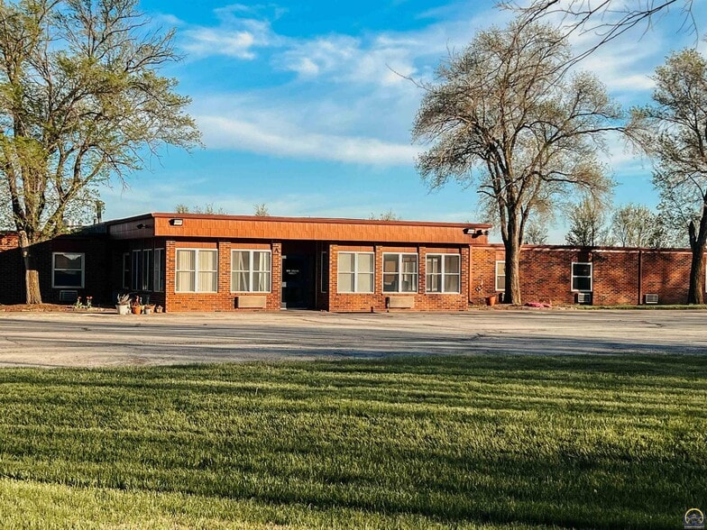 More Photos Of 128 Pearson Ave, Waverly Assisted Living For Sale