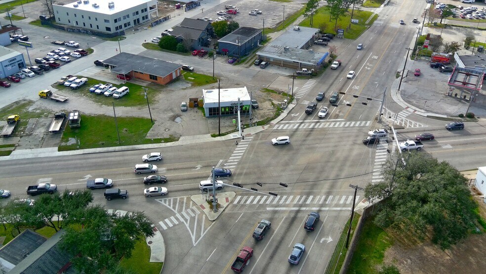 More Photos Of 4302 Highway 3, Dickinson Freestanding For Sale