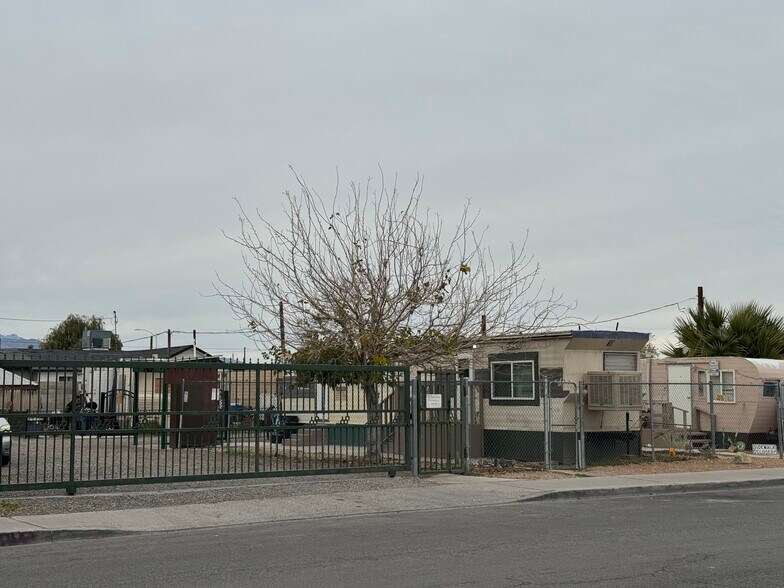 Primary Photo Of 1340 Hassell Ave, Las Vegas Manufactured Housing Mobile Home Park For Sale