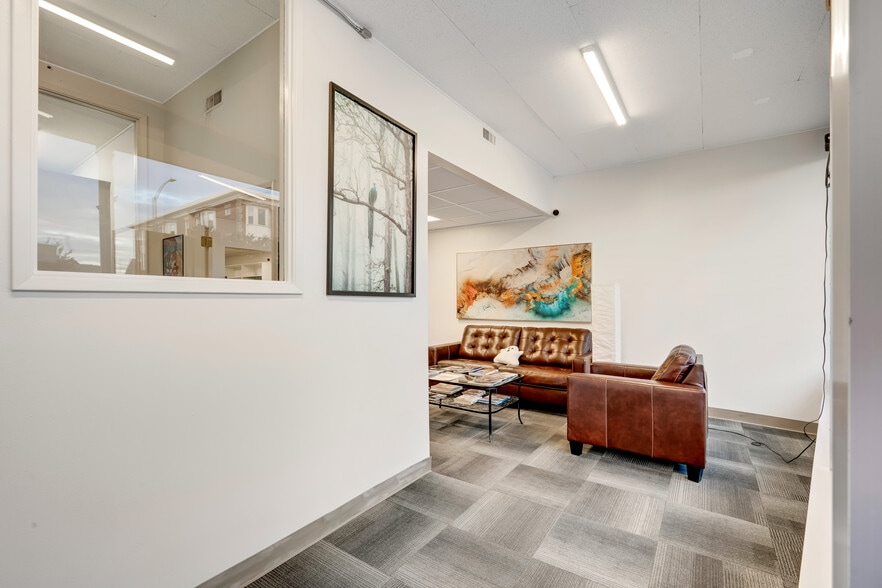 More Photos Of 2510-2512 Colby Ave, Everett Storefront Retail Office For Sale