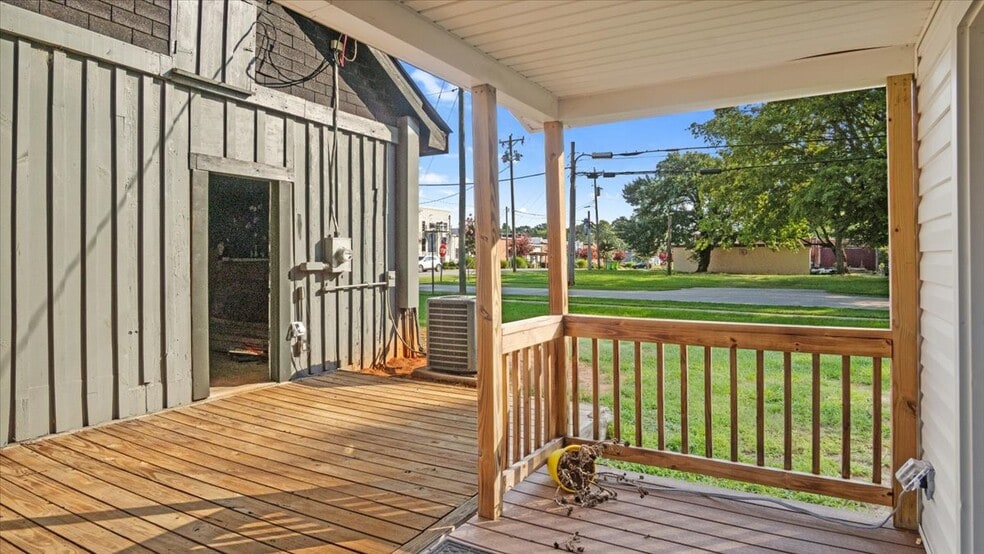 More Photos Of 202 E. North Main Street, Littleton General Retail For Sale