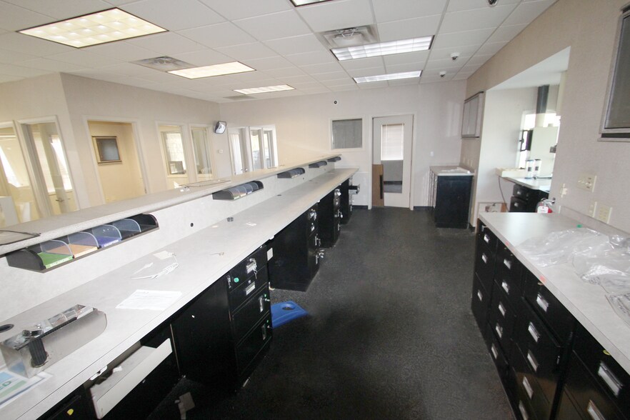 More Photos Of 26700 Royalton Rd, Columbia Station Freestanding For Lease