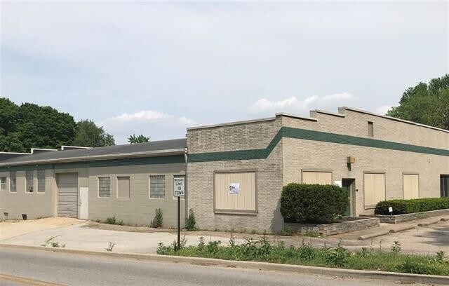 Primary Photo Of 2333 S Fruitridge Ave, Terre Haute Industrial For Sale