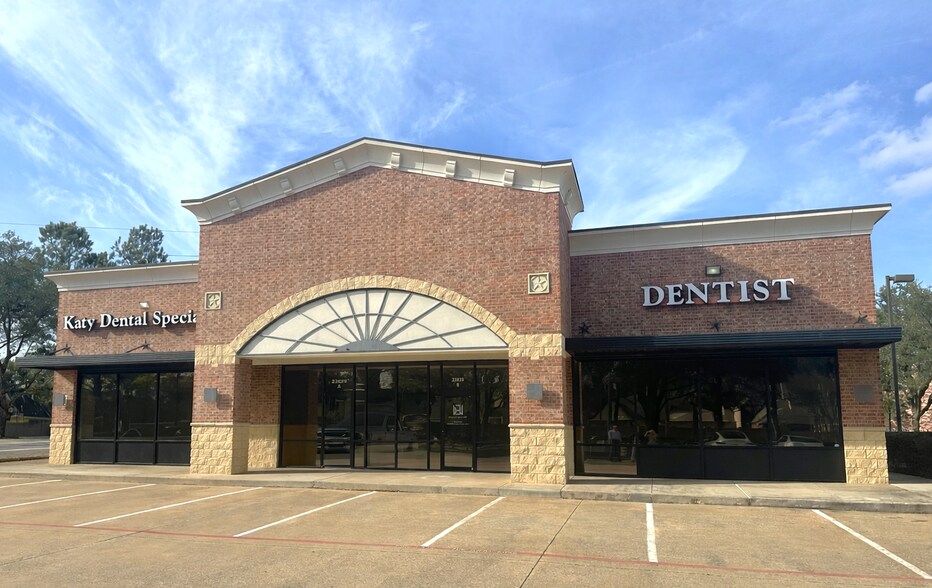 Primary Photo Of 23020 Highland Knolls Dr, Katy Medical For Lease