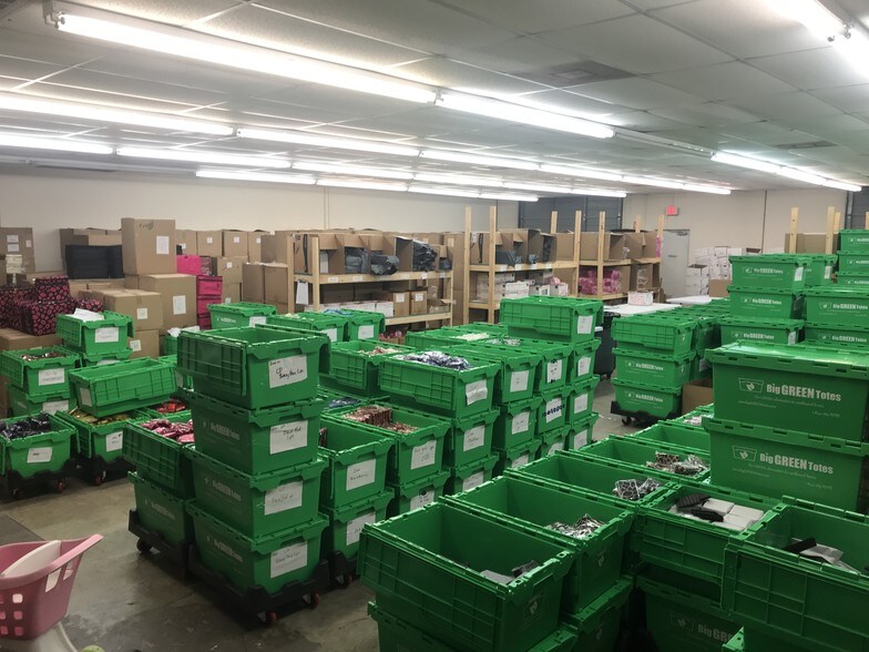 More Photos Of 12903-12907 Agency Dr, San Antonio Warehouse For Lease