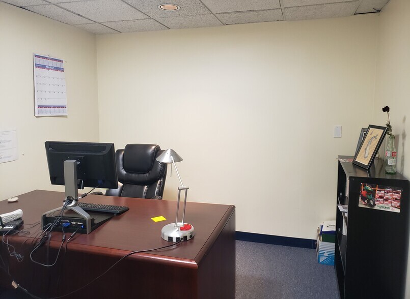 More Photos Of 300 Wildwood Ave, Woburn Flex For Lease