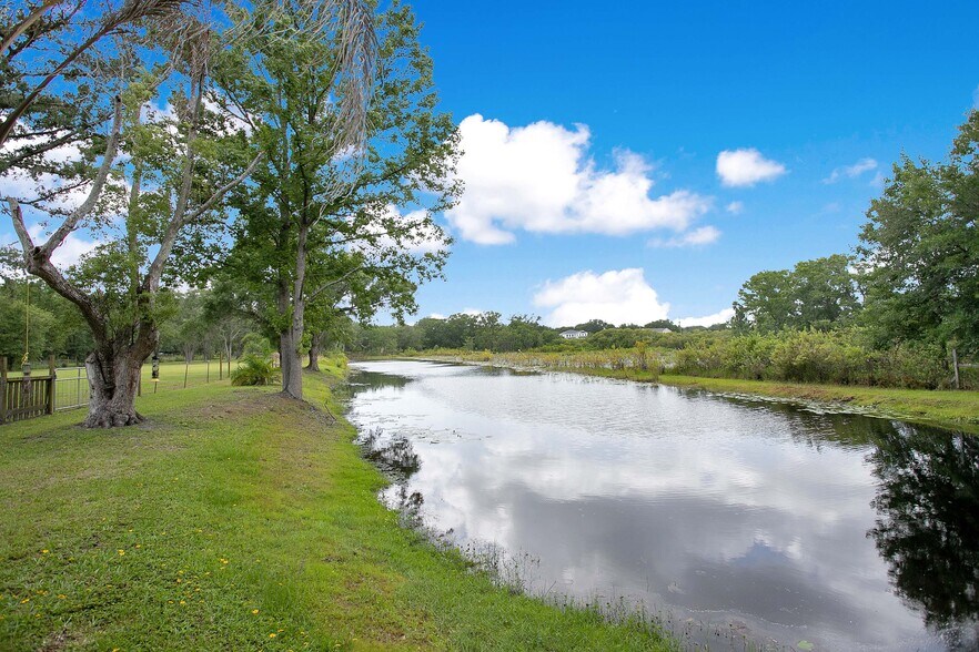 More Photos Of 19616 Livingston Ave, Lutz Land For Sale