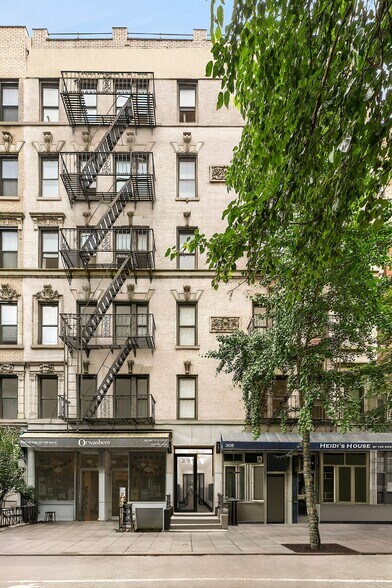 More Photos Of 308 E 78th St, New York Apartments For Sale