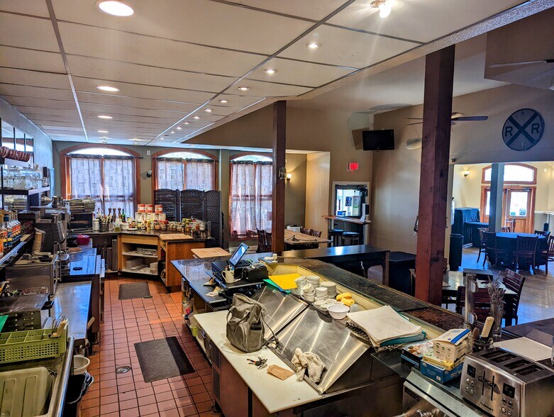 More Photos Of 1301-1303 High St, Alameda Storefront Retail Residential For Sale