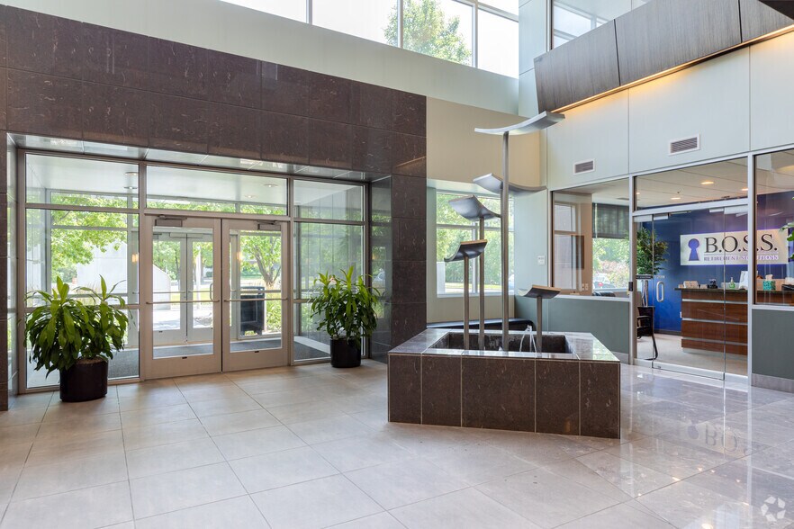 More Photos Of 801 N 500 W, West Bountiful Office Residential For Lease