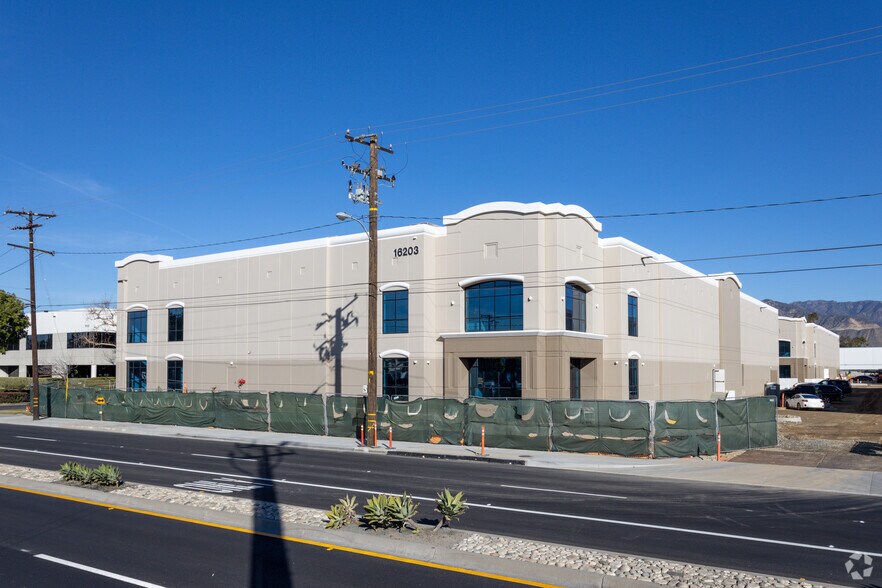 More Photos Of 16213 Arrow Hwy, Irwindale Warehouse For Lease