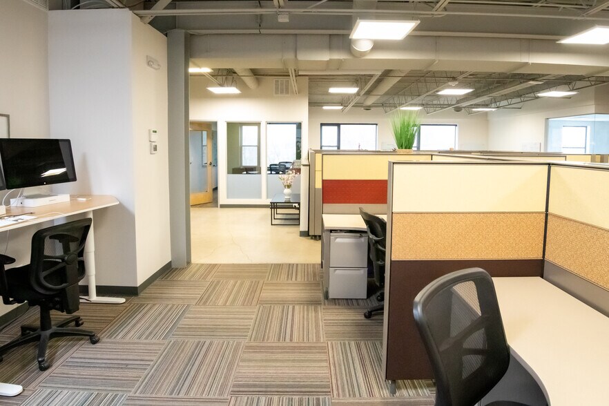 More Photos Of 2560 28th St, Boulder Office For Lease