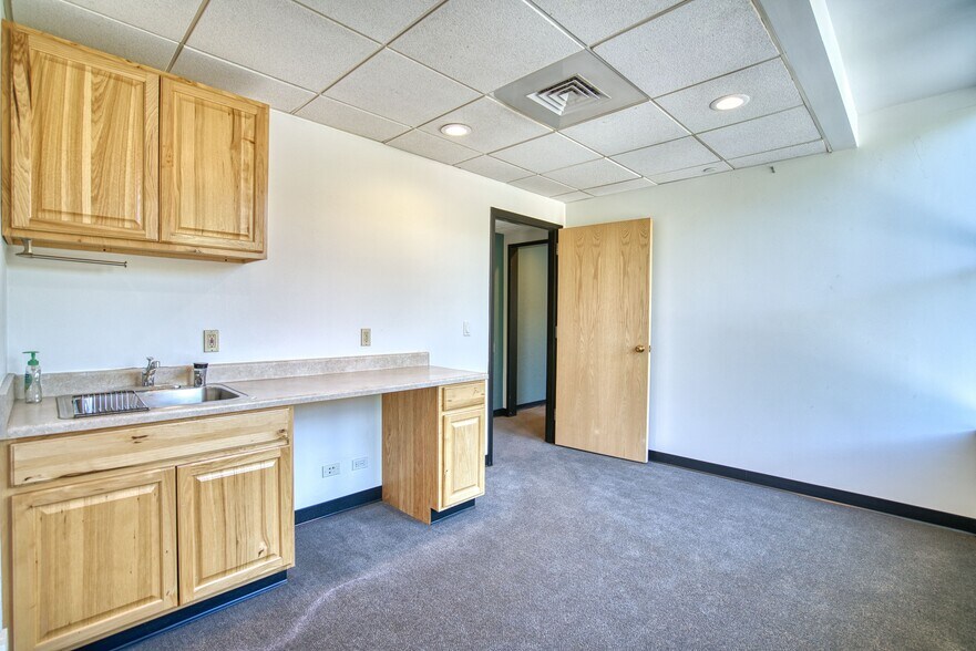 More Photos Of 1100 Spruce St, Boulder Storefront Retail Office For Lease