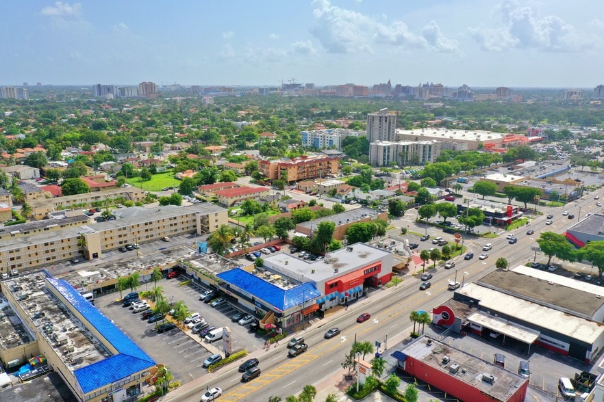 More Photos Of 2772 SW 8th St, Miami Freestanding For Sale