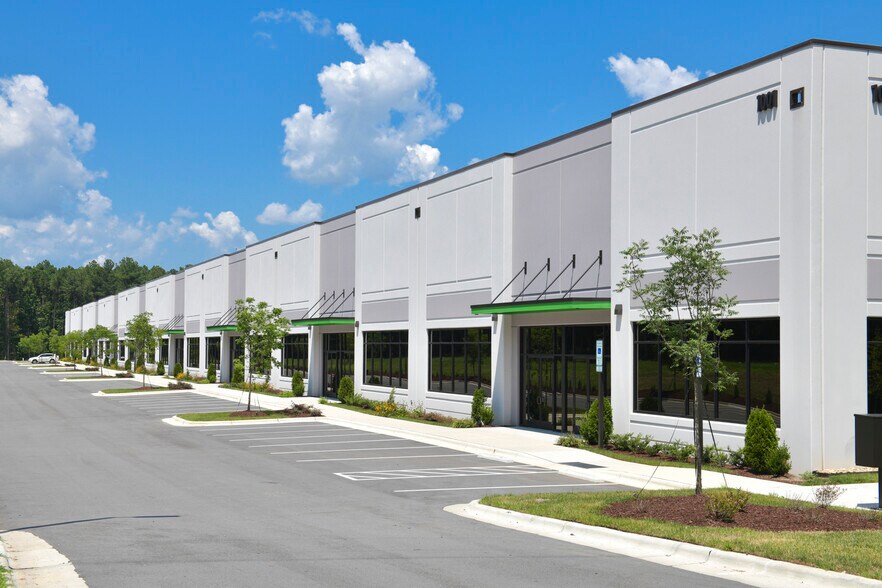 More Photos Of 1001 Hill Dr, Durham Flex For Lease