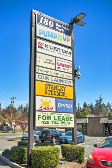 More Photos Of 18023 Highway 99, Lynnwood Office For Lease