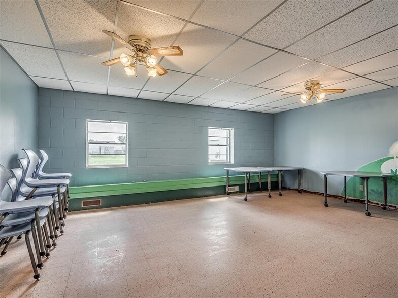 More Photos Of 2000 N Spencer Rd, Oklahoma City Religious Facility For Sale