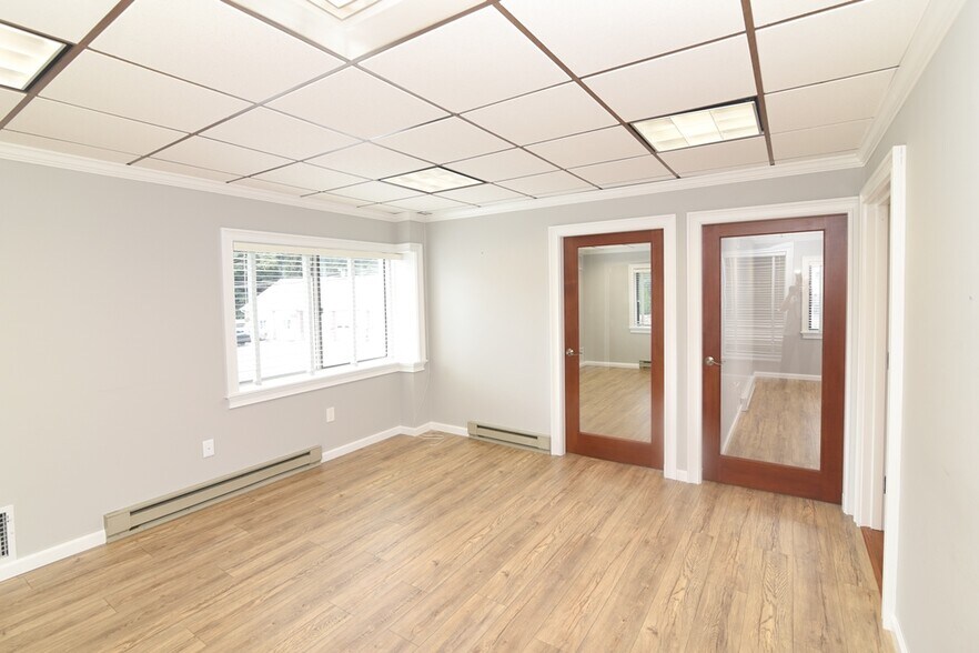 More Photos Of 155 Main St, Brewster Office For Sale