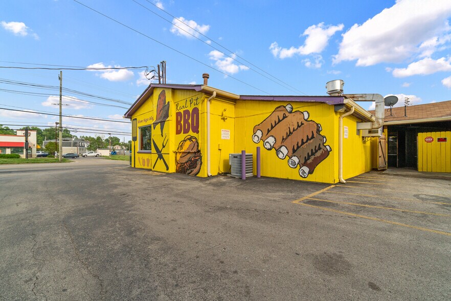 More Photos Of 7508 Preston Hwy, Louisville Fast Food For Sale