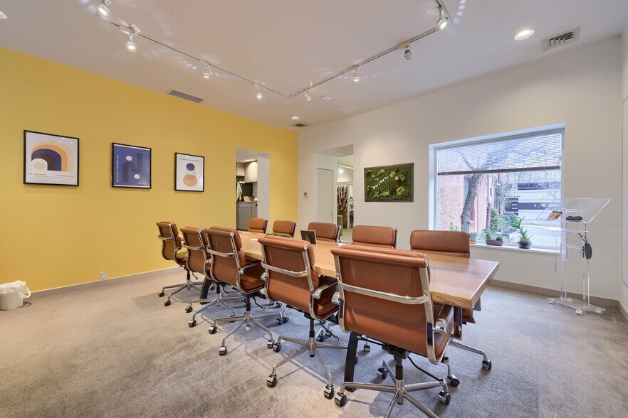 More Photos Of 226 N Arch St, Lancaster Loft Creative Space For Sale