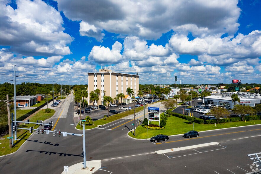 More Photos Of 3825 Henderson Blvd, Tampa Coworking Space