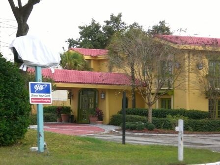 More Photos Of 6 N Sam Houston Pky E, Houston Hotel For Sale