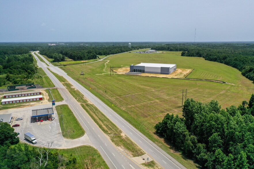 More Photos Of 701 Industrial Park Rd, Sylvania Warehouse For Sale