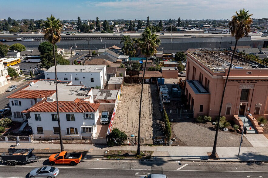 More Photos Of 5710 S Figueroa St, Los Angeles Land For Sale