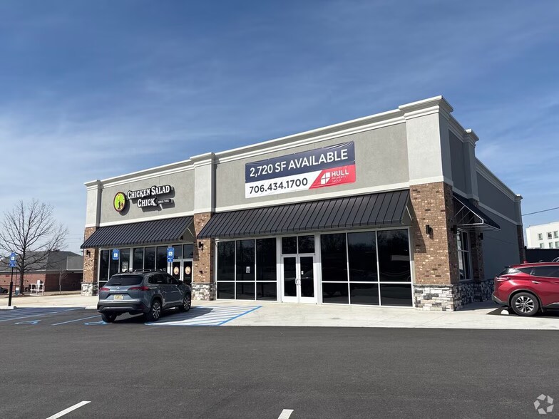 Primary Photo Of 7080 US Highway 431, Albertville General Retail For Lease
