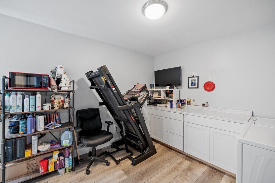 More Photos Of 45A Hanson, Rochester Apartments For Sale