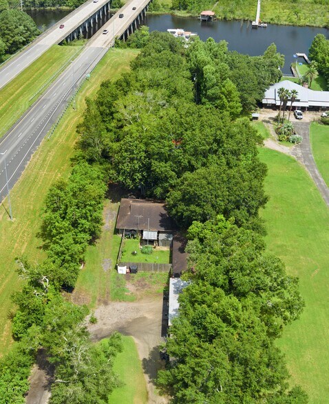 More Photos Of 5746 Rabbit Creek Dr, Theodore Marina For Sale