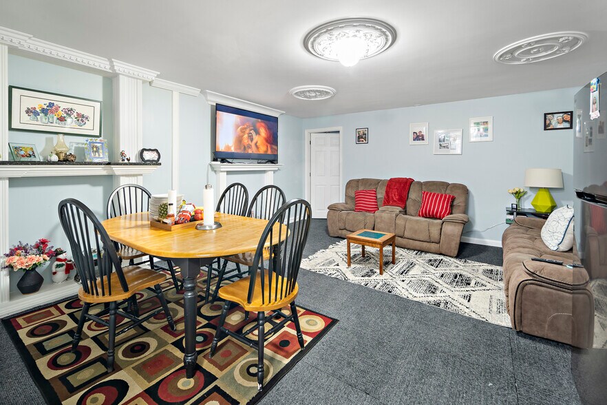 More Photos Of 56 Henry Ave, Dracut Apartments For Sale